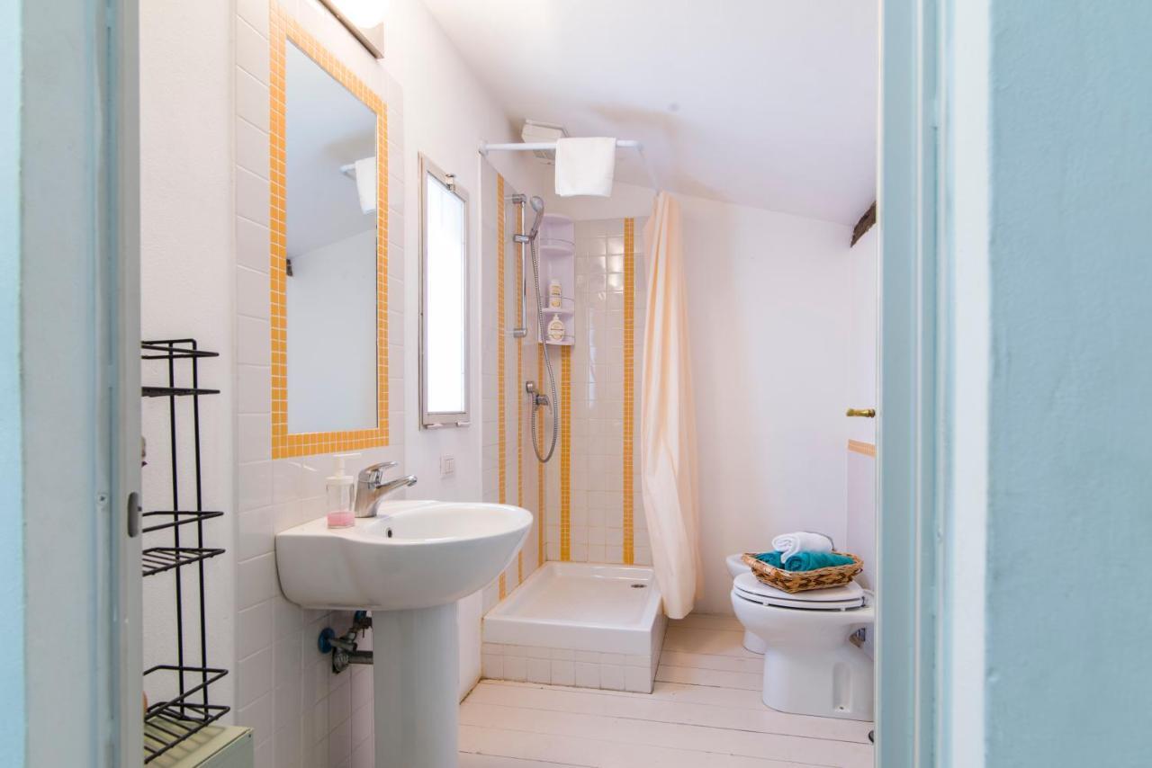 Della Scala Modern Apartment Florenz Zimmer foto